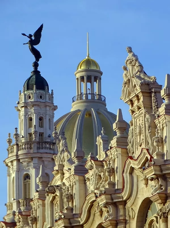 Gran Teatro Alicia Alonso, Capitolio (Fondo)