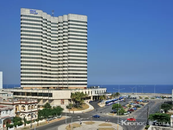 Hotel Cohiba (0.4 km)